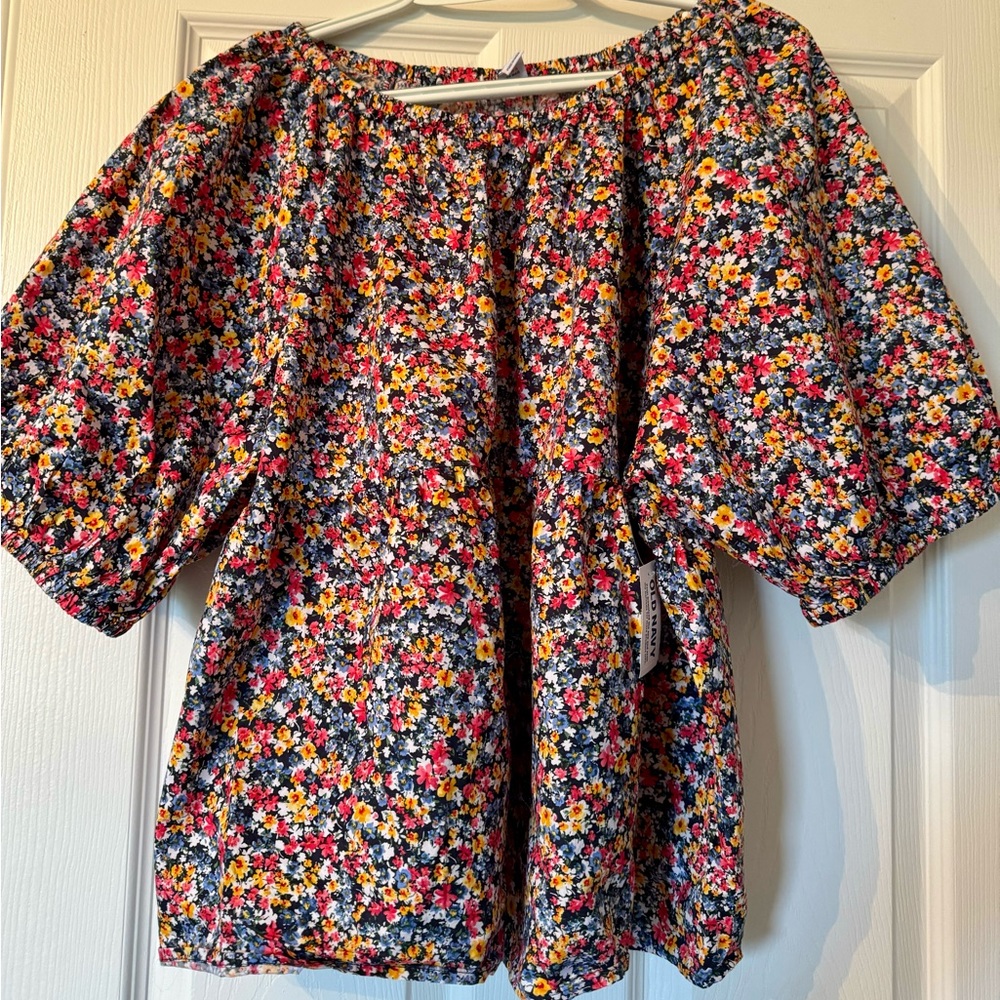 Floral top